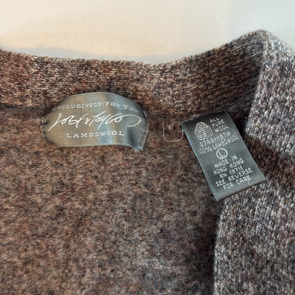 Vintage Lord & Taylor 100% Lambswool Button Up Cardigan Sweater - Picture 4 of 10
